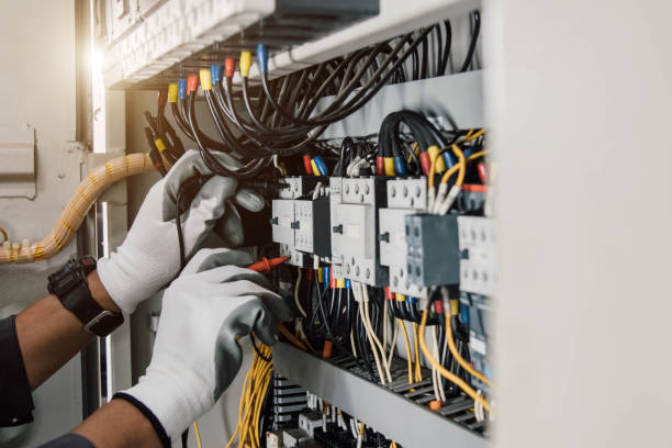 Best Licensed Electrician  in Atlanta, IL